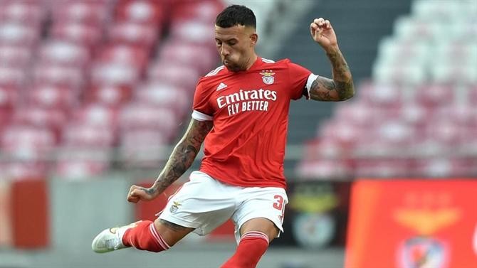 里程碑夜本菲卡火线驰援；英超今晨刷纪录；压力陡增；心理建设被强调的简单介绍