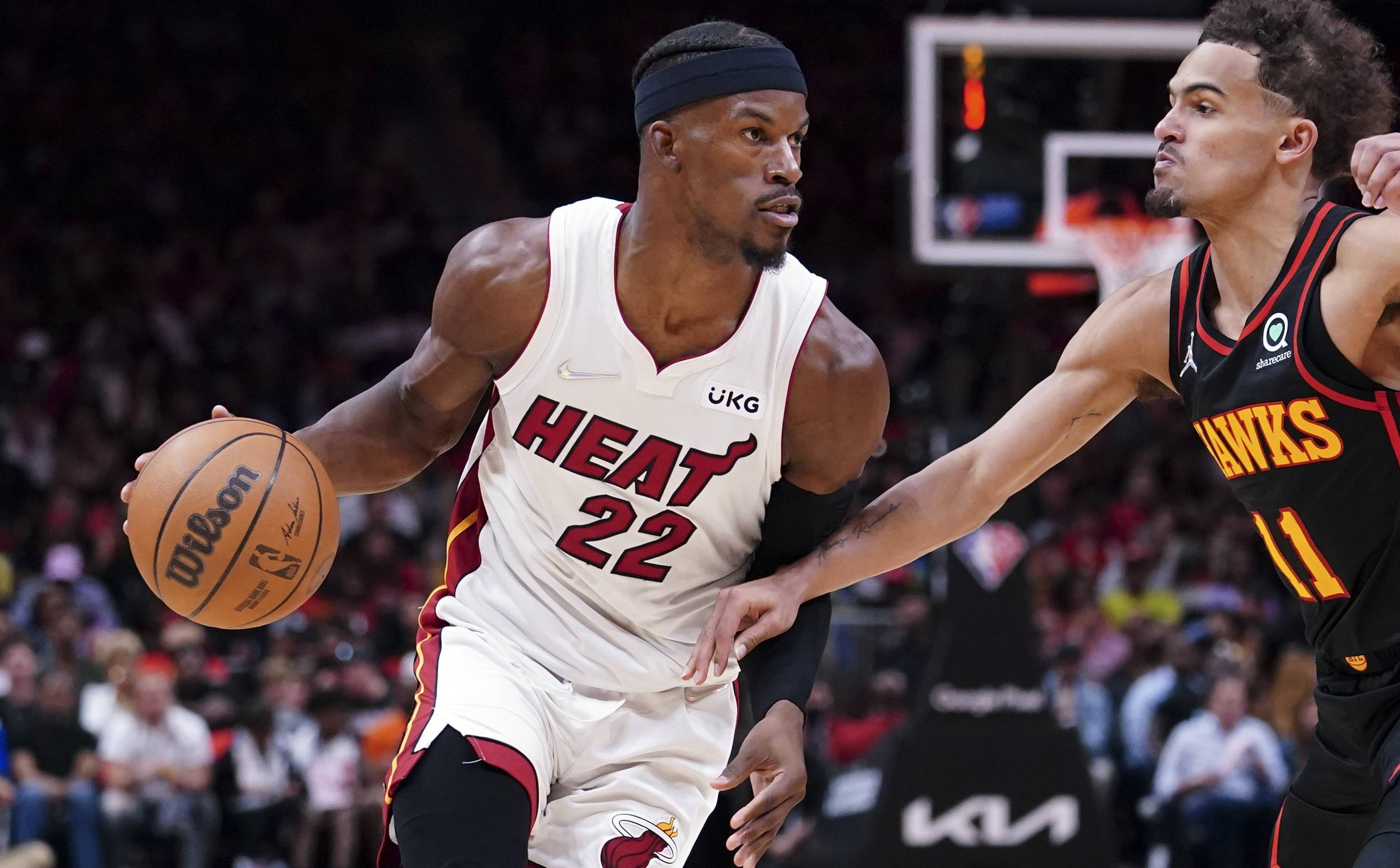 壹号娱乐官方网站 巴特勒在西班牙队比赛中出色防守，惊险取胜引发热议！